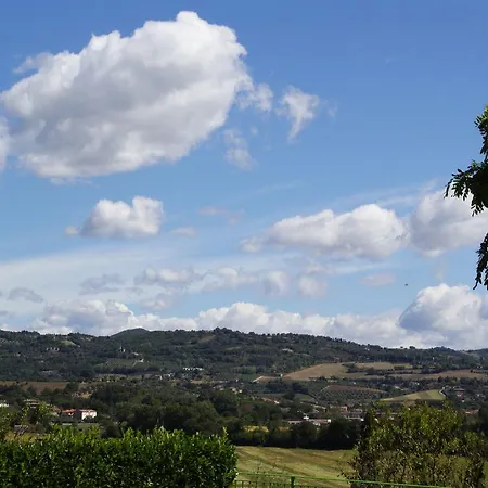 Hébergement de vacances Rustic Holiday In With Swimming Pool *